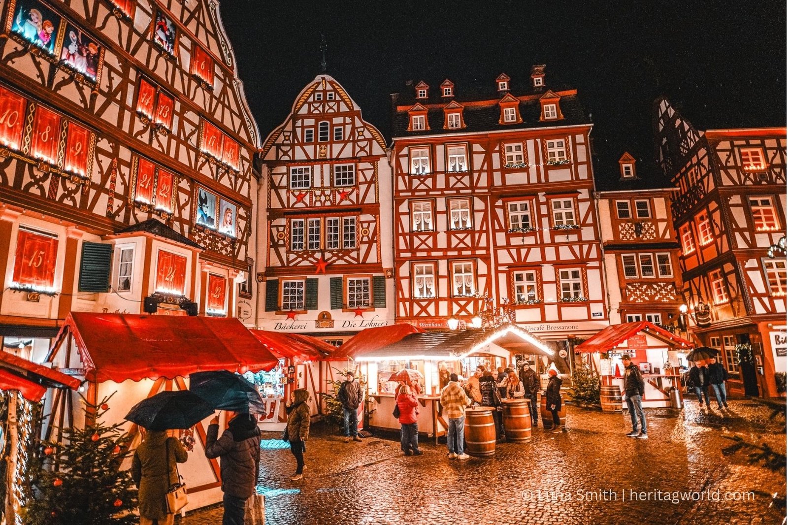 Do Christmas markets in Germany accept credit cards? -Enjoying German Christmas markets like a local