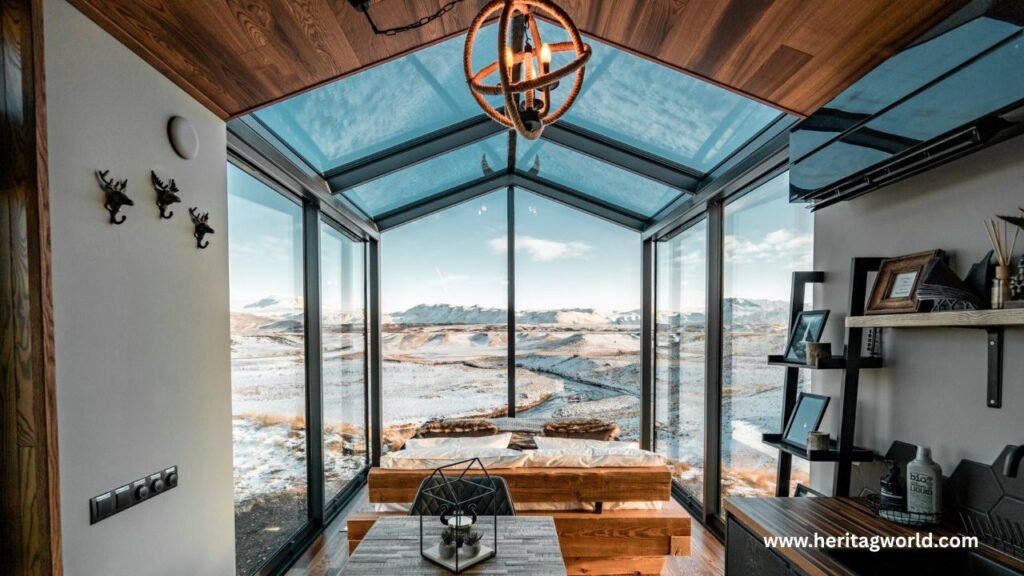 Panorama Glass Lodge